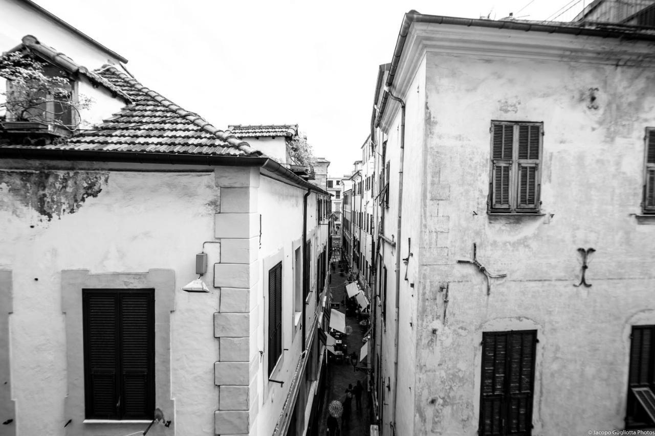 Homeholidaysanremo - 2,0 Exterior photo